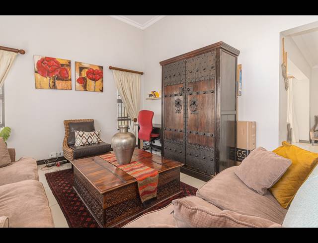 3 BEDROOM FREEHOLD FOR SALE IN PARKLANDS NORTH